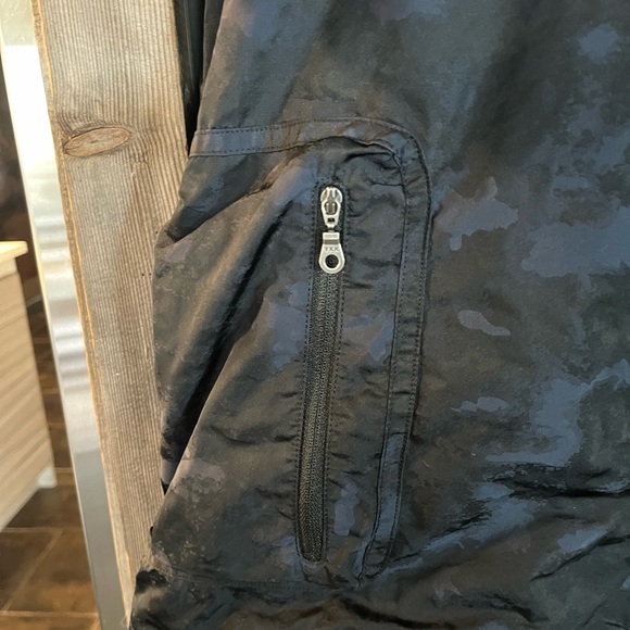 Men’s ZANEROBE jacket. - Picture 2 of 4